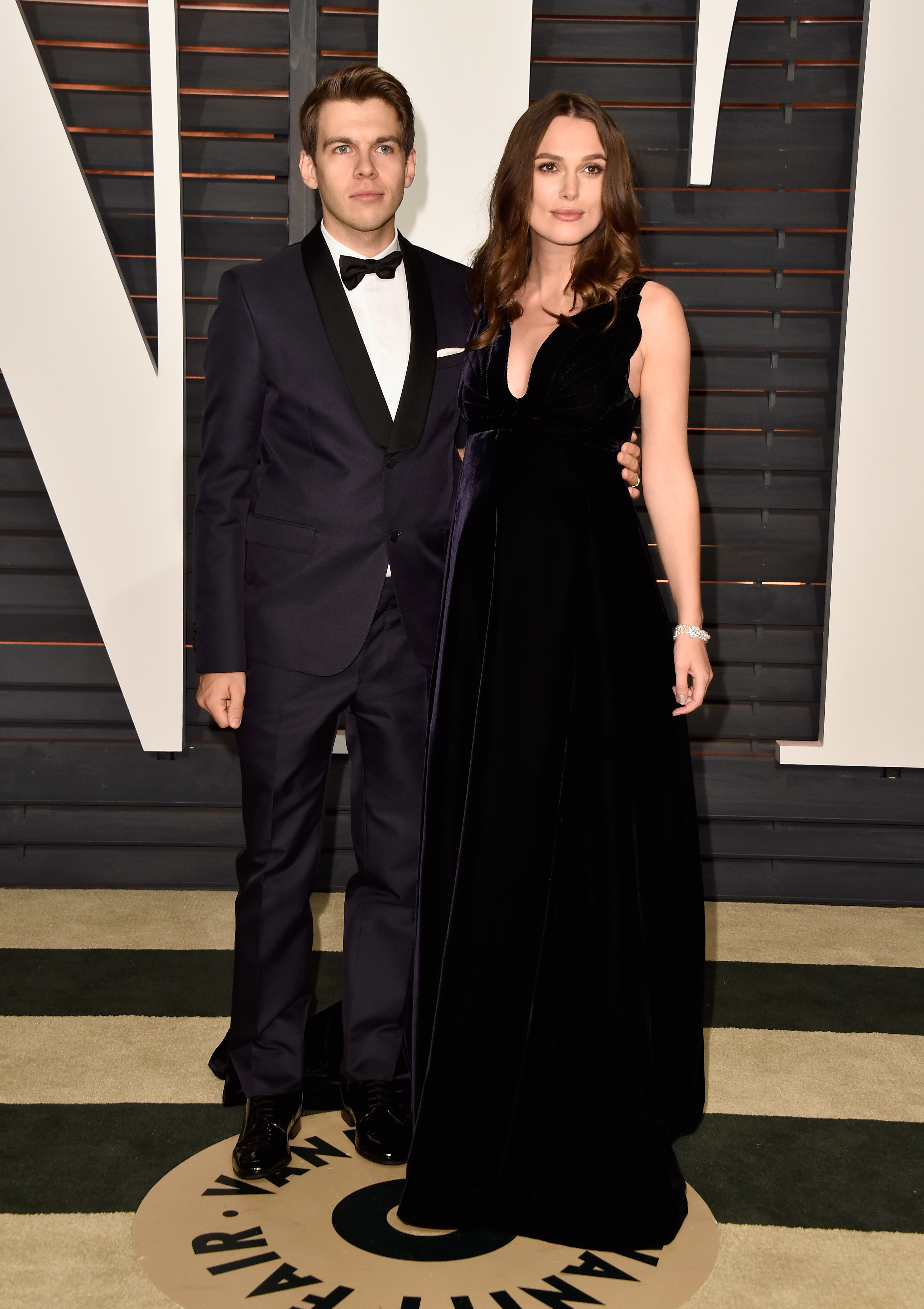 BEVERLY HILLS, CA - FEBRUARY 22: Musician James Righton and actress Keira Knightley attend the 2015 Vanity Fair Oscar Party hosted by Graydon Carter at Wallis Annenberg Center for the Performing Arts on February 22, 2015 in Beverly Hills, California. (Photo by Pascal Le Segretain/Getty Images)