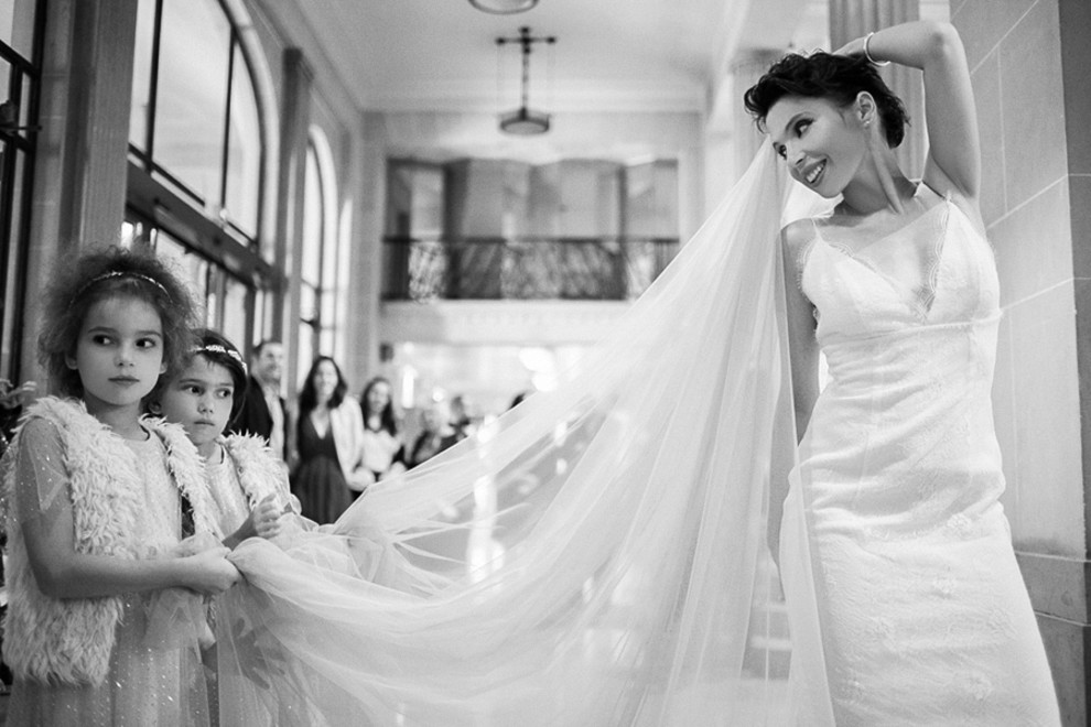 українські дизайнери іван фролов frolov сукні зірок весільна сукня ірена карпа