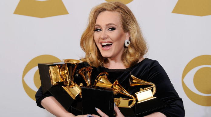 История Адель. Как толстушка из Тоттенхэма стала современной легендой Адель