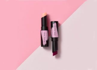 Что такое интеллектуальный бальзам для губ: новинка smart-косметики Mary Kay