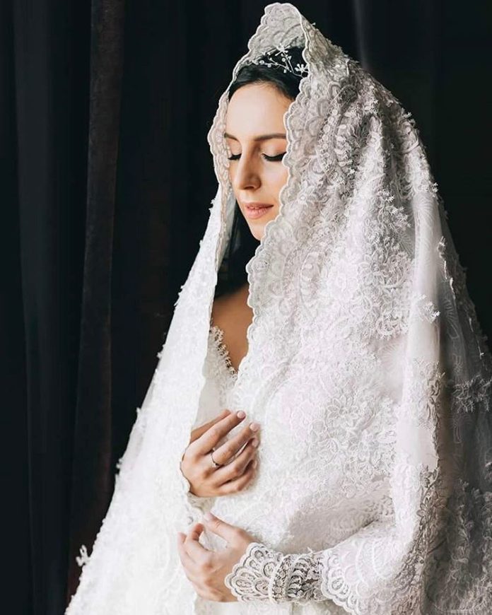 джамала свадьба свадебное платье белое длинное татарское в национальном стиле украинские звезды в чем выходят замуж