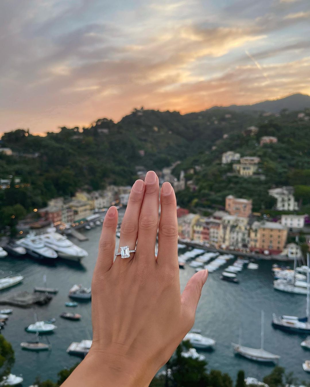 негин мирсалехи блогер свадьба замуж помолвка преложение кольцо бриллиант