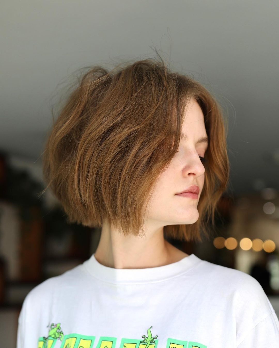 стрижка мягкий боб модная осень 2021 короткие волосы 