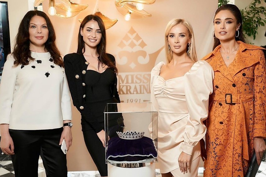 корона мис украина три миллиона бриллианты сапфиры конкурс красоты