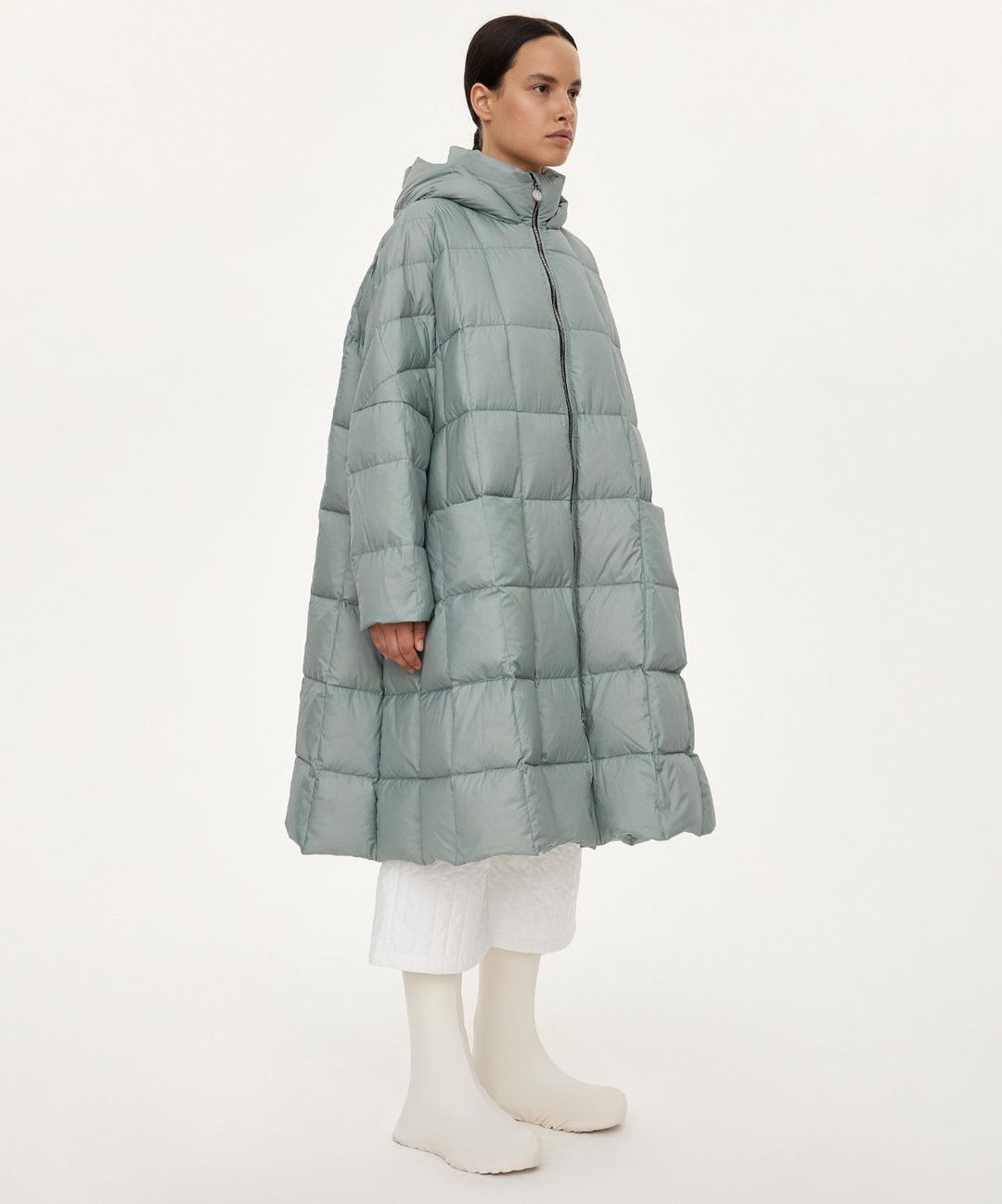 модный пуховик оверсайз одеяло зима 2022 миди зеленый серый стеганый теплый