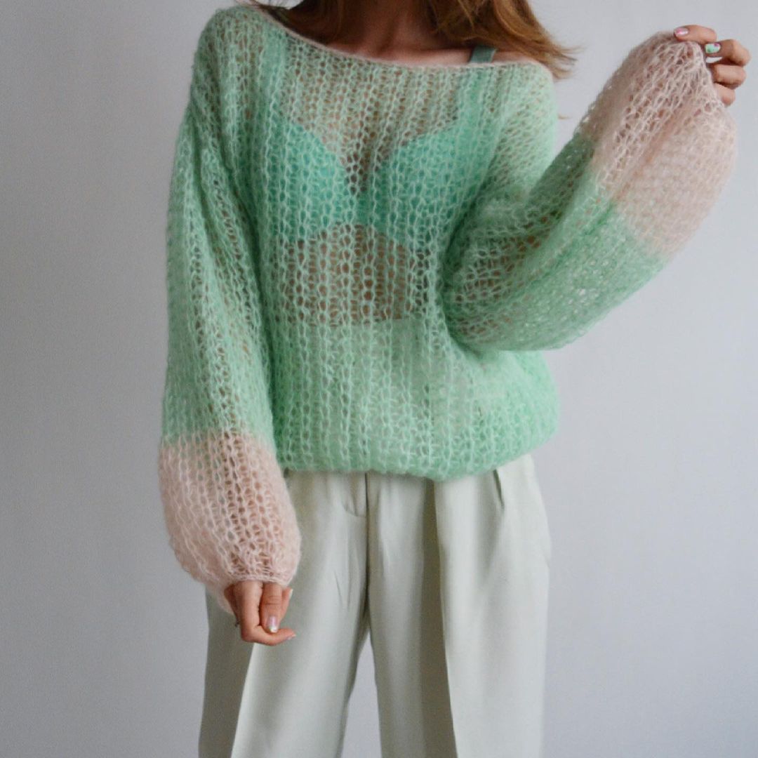 модный свитер осень зима 2021 2022 косы объем украинский бренд зеленый бирюзовый тиффани