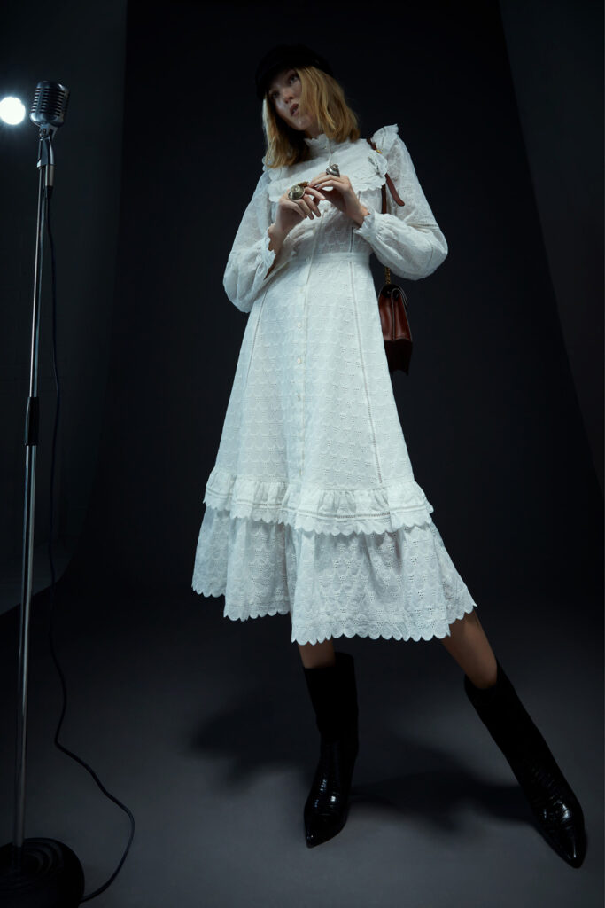 модное белое платье миди макси кружево новый год 2022