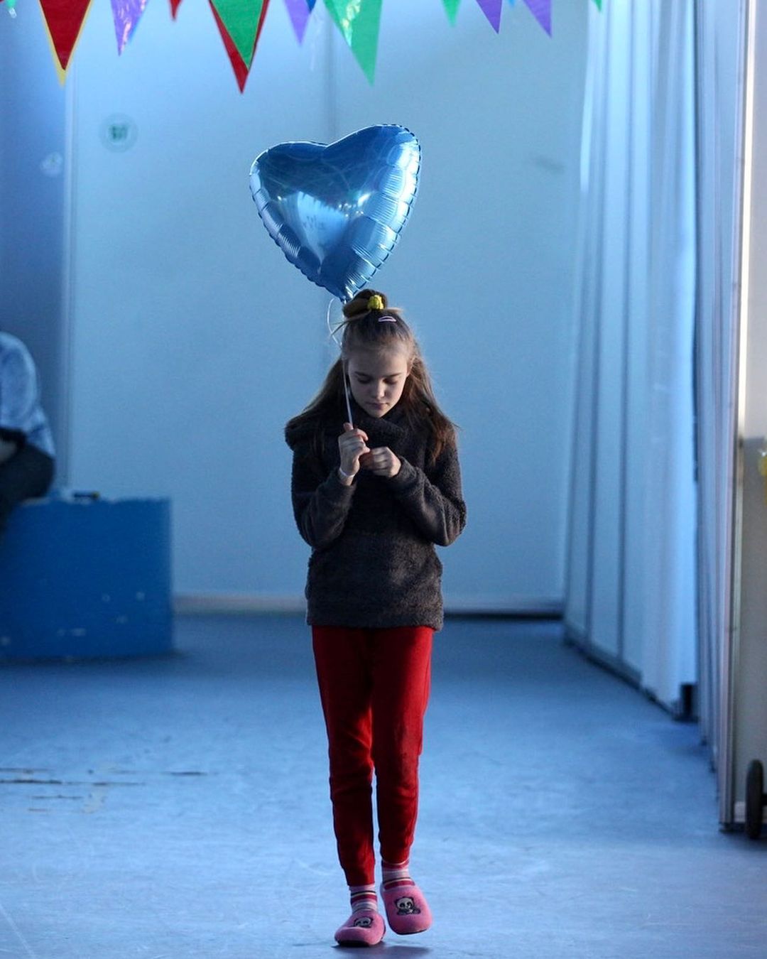 орландо блум юнісеф допоміг україні діти біженці війна 2022