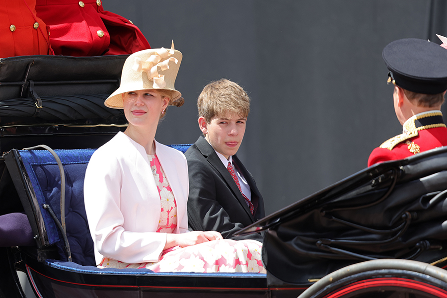 королева єлизавета II платиновий ювілей парад