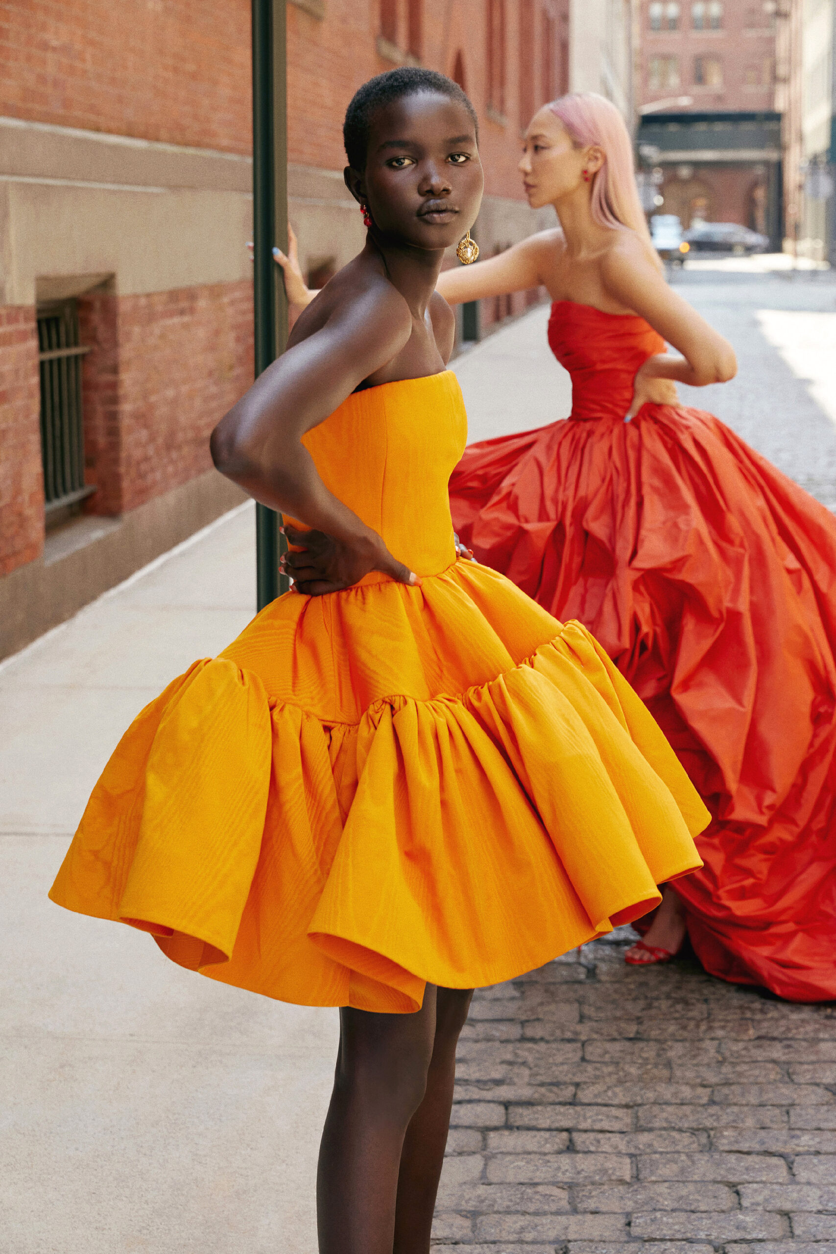 модна лялькова сукня бебідол babydoll пишна коротка літо 2022 жовта помаранчева червона