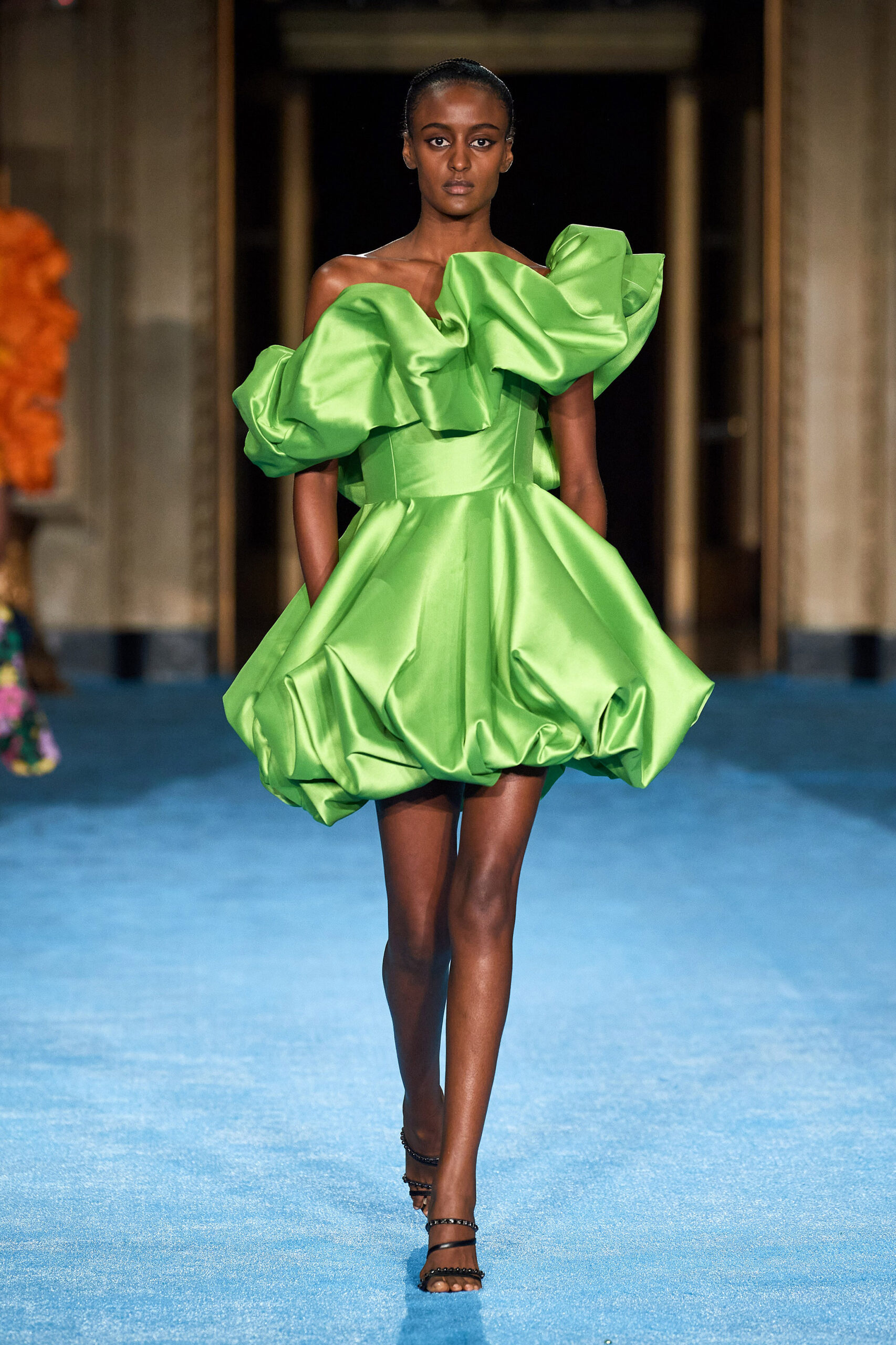 модна лялькова сукня бебідол babydoll пишна коротка літо 2022 зелена лаймова салатова