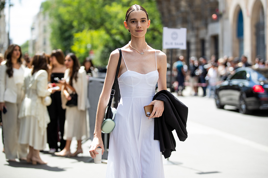 модна сукня літо 2022 стрітстайл біла сарафан