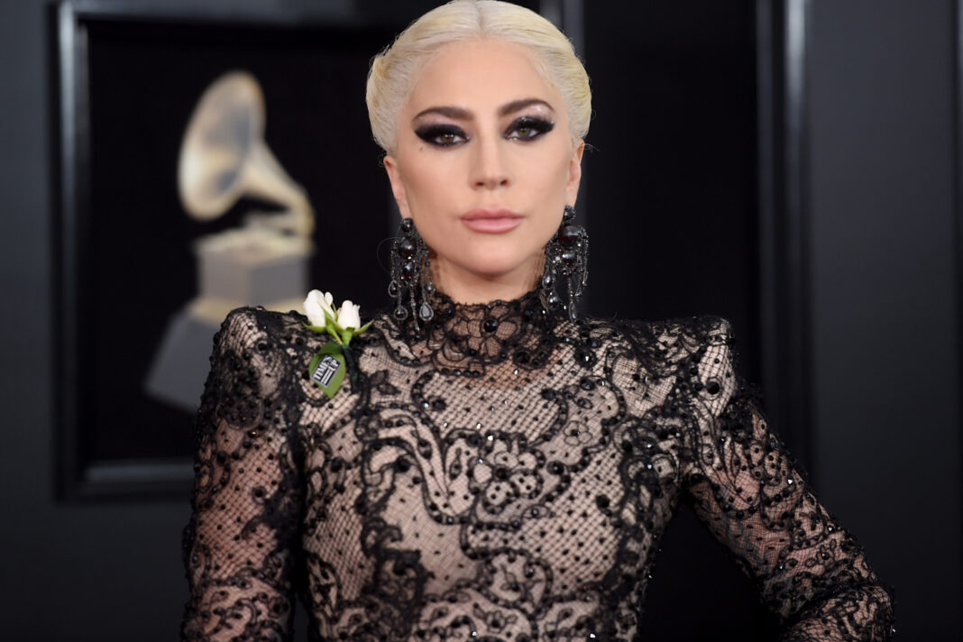 леді гага харлі квінн хоакін фенікс джокер другий фільм