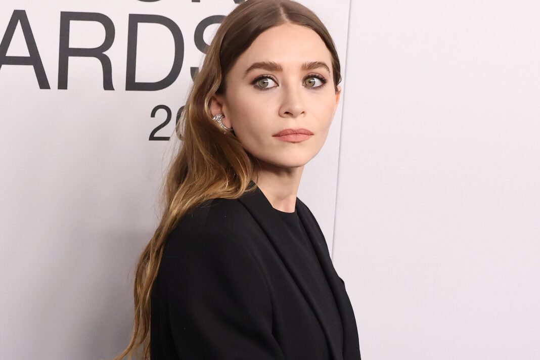 eshli-olsen-taemno-narodila-pervistka_m ешлі олсен чоловір діти народила