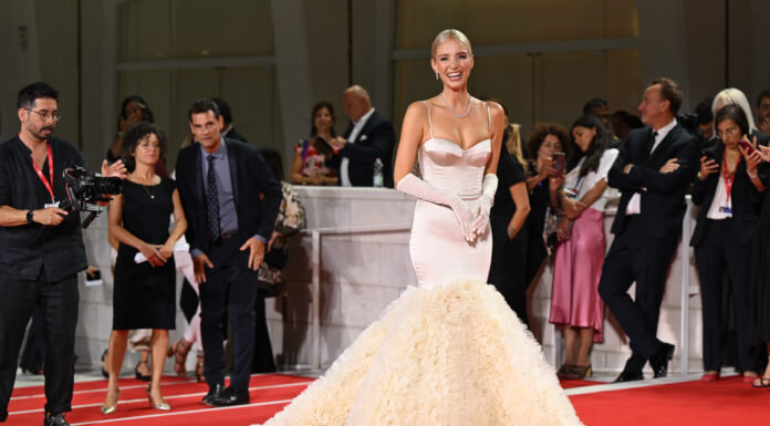 Леоні ханне ганне модна блогерка інфлюєнсерка сукня українського бренду Венеційський кінофестиваль