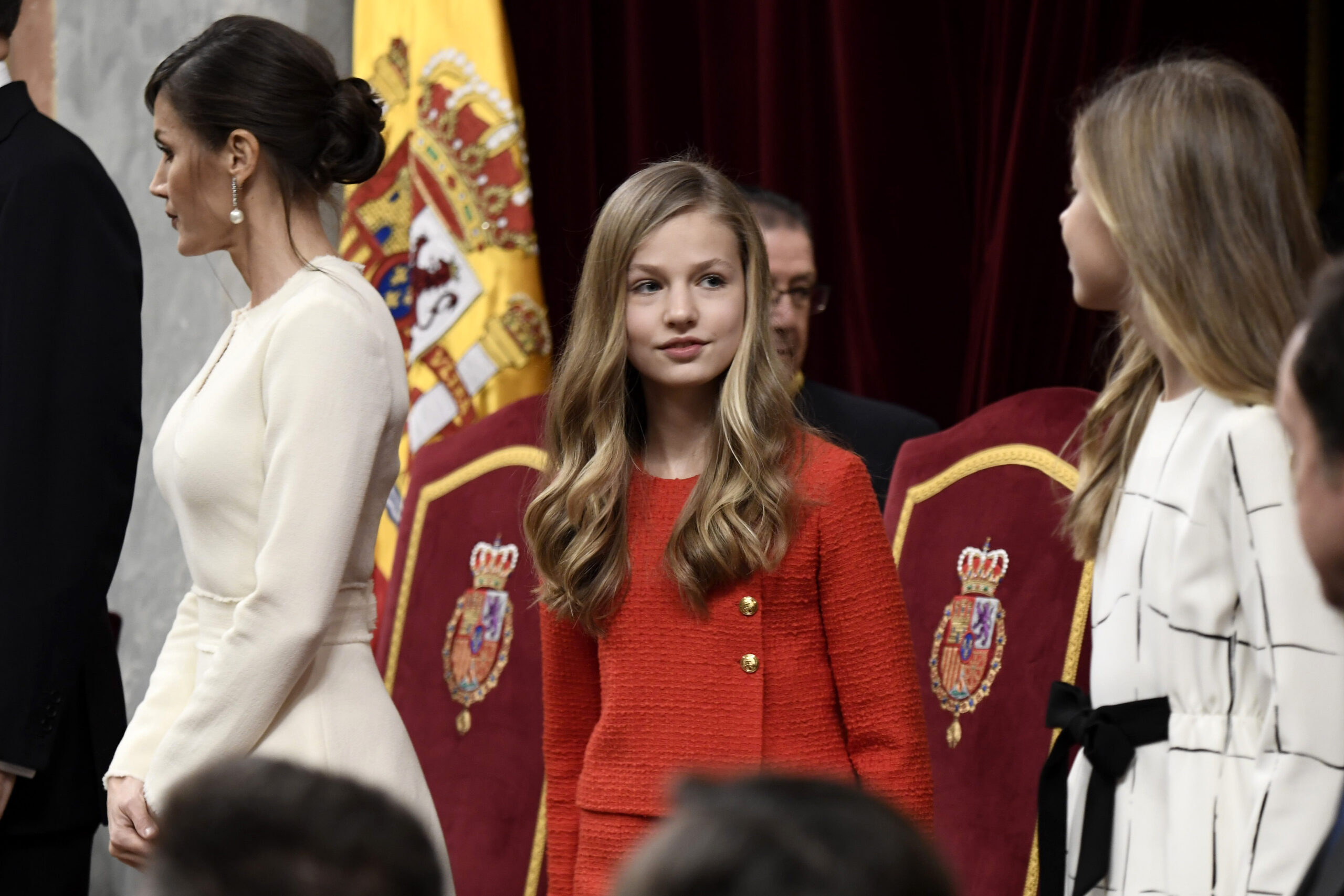королівська родина Іспанії принцеса леонор дочка король феліпе королева летиція