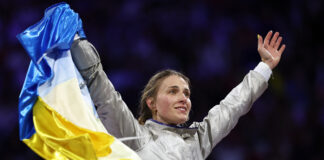 Ольга Харлан вагітна