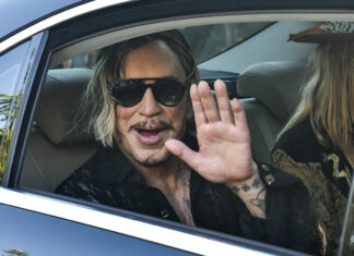 Занепад ікони: Чому Міккі Рурк обрав «декорації зі щурів» замість допомоги?